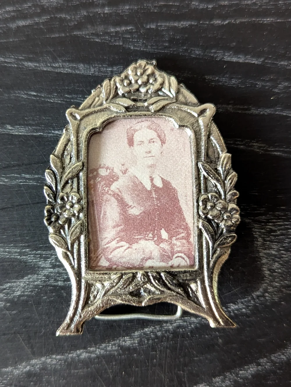 Vintage Ornate Miniature PewterSilver Towned Picture Frame 2.5